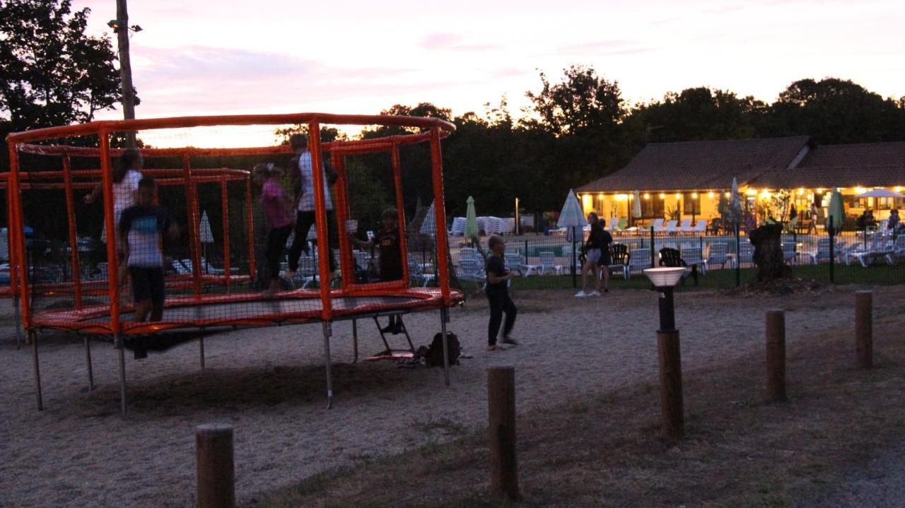 Hôtel Camping les Cigales à Rocamadour Extérieur photo